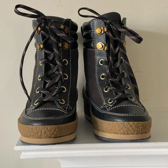 See By Chloé Women's Black and Brown Wedge Lace-Up Boots NWOT Size 37 - Picture 7 of 9